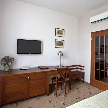 Hotel Tacl