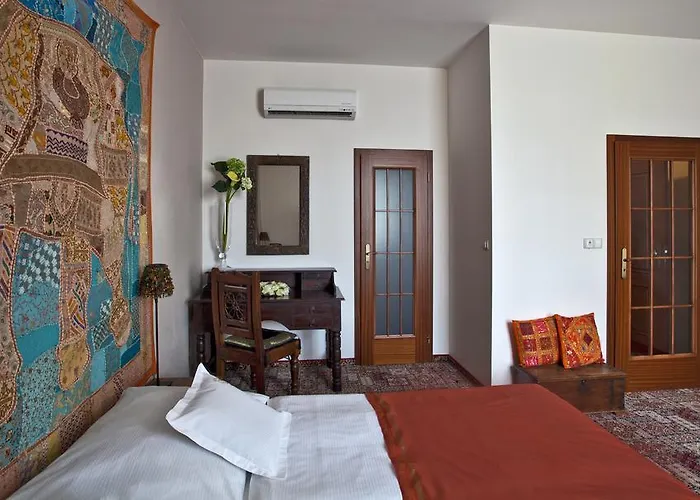Tacl Hotel 3*